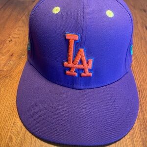 LIKE NEW! Los Angeles dodgers MLB Color UV Roygbiv 2.0 59FIFTY New Era Cap 7 1/4